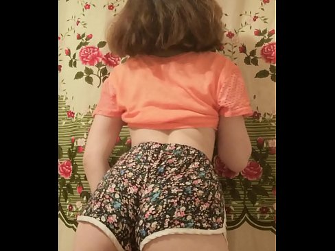 ❤️ Тачаангуй залуу бяцхан хүүхэн камер дээр шорт тайлж байна Супер секс mn.pornfuror.ru ❌️